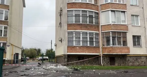 РФ атакувала Стрий на Львівщині: дрон влучив у будинок, але не вибухнув