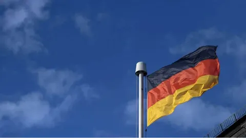 РФ закриває генконсульство Німеччини в Петербурзі через інцидент із дроном