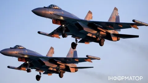 Росія втратила два Су-35С: винищувачі зіткнулися над Курщиною