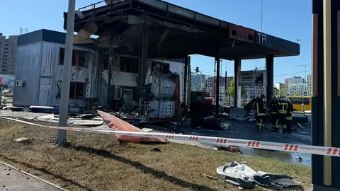 «Укрнафта» підтвердила удар дрона по АЗС у Києві: постраждалих серед клієнтів і персоналу немає