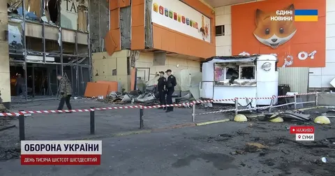 Удар реактивним дроном по ТРЦ у Сумах: двоє загиблих, 23 поранених