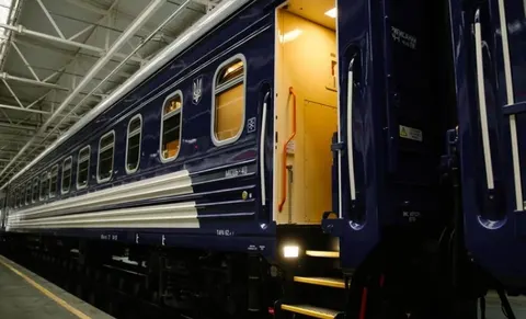Укрзалізниця: російський дрон міг цілити в дипломатичний поїзд у Ягодині