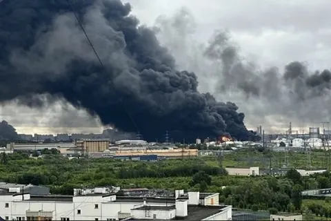 Удари дронів: Росія втрачає мільярди у п'яти секторах