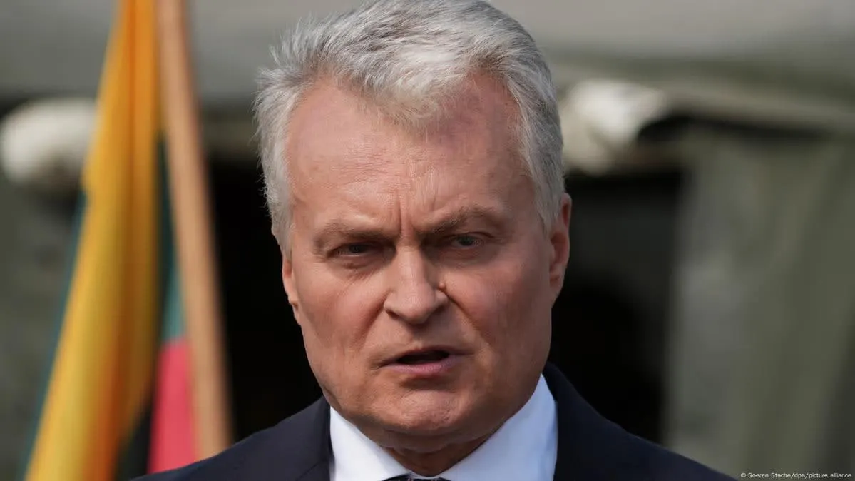 Науседа: РФ може навмисно дозволяти дронам залітати до Балтії