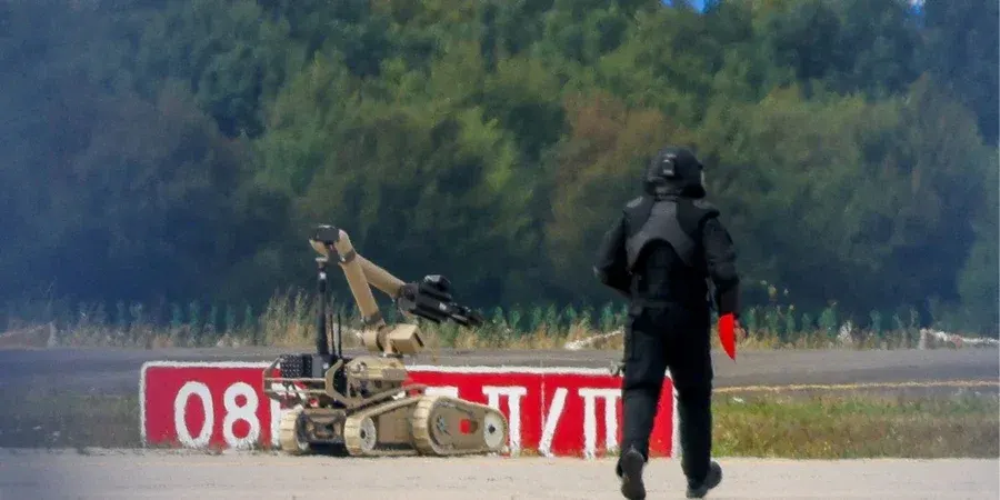 Поблизу британських військових баз майже щодня фіксують невідомі дрони