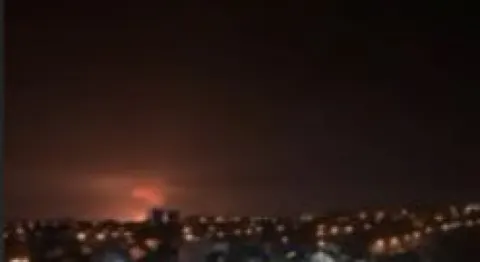 Дрони атакували Волгоград: горить НПЗ «Лукойлу», постраждали двоє людей
