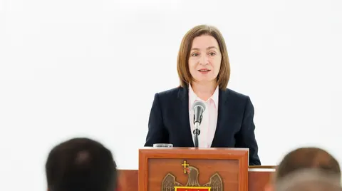 Санду: частина дронів потрапляє в Молдову навмисно