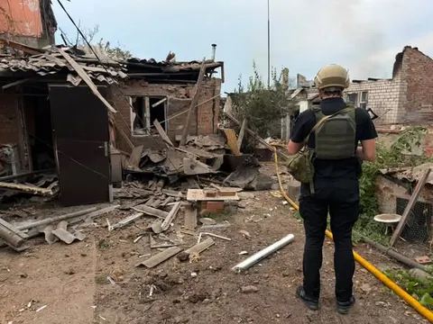 Удар по приватному сектору Слов'янська: загинула жінка, її син поранений
