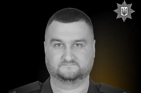 Російський дрон влучив у поліцейське авто на Донеччині: загинув майор Андрій Бал