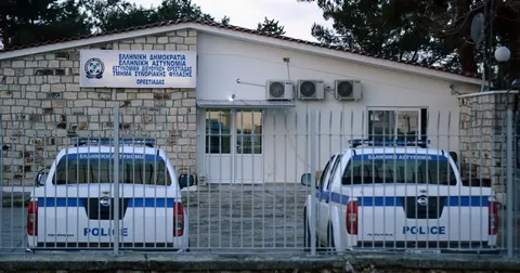 Невідомий дрон упав на поліцейське управління в Туреччині