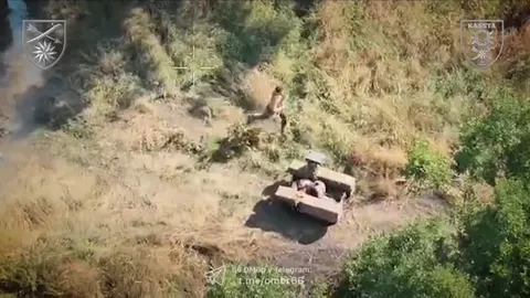 На Донеччині поранений боєць збив три дрони, прикриваючи евакуацію побратима на роботі