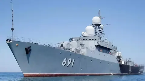 Удар дронів по Каспійську: під атакою головний корабель флотилії РФ «Татарстан»