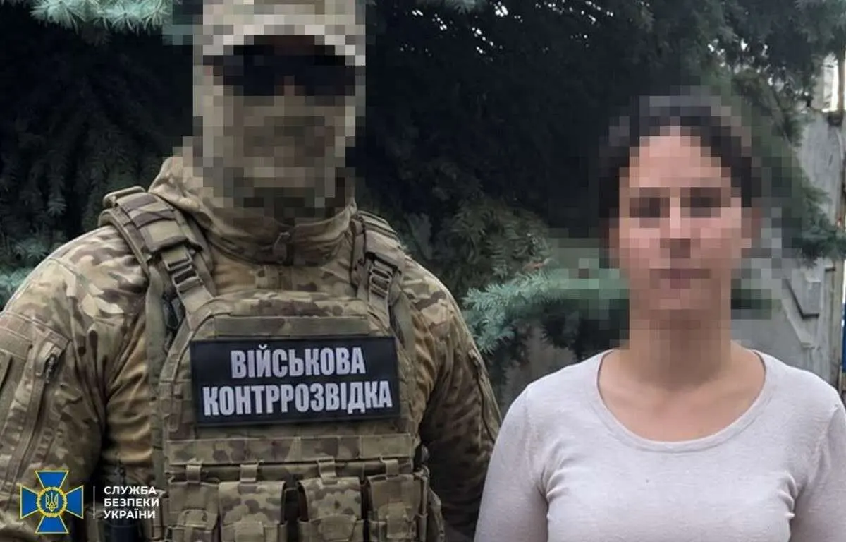 СБУ затримала 17-річну дніпрянку за підозрою в роботі на російські спецслужби