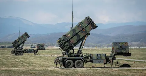 Німеччина передасть Україні PAC-2 для Patriot і більше AIM-9