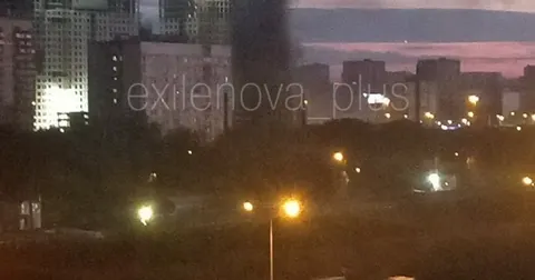 Москву атакували сотні дронів: вибухи біля НПЗ та склад Ozon