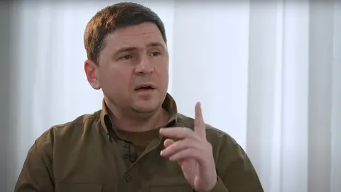 Подоляк назвав три умови для завершення війни