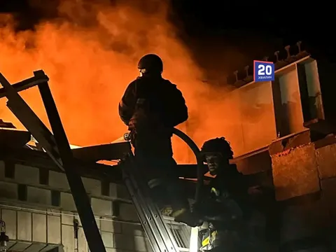 Безпілотник атакував залізничний об'єкт на Вінниччині: виникла пожежа