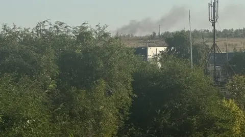 Дрони вдарили по логістичному хабу Ozon в Оренбурзі, понад 300 людей евакуйовано
