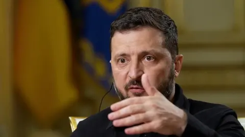 Зеленський: Росія двічі за тижні намагалася атакувати його літак