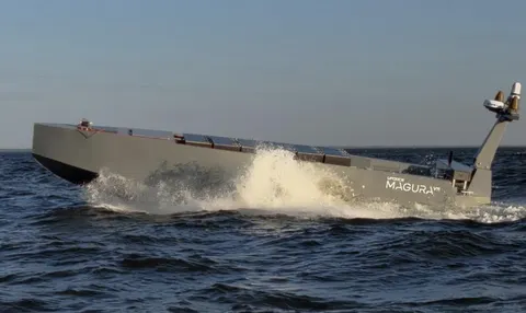 MV11 від UFORCE: найбільший морський дрон родини Magura з вантажем 2200 кг