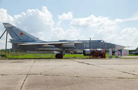 Сили оборони знищили Су-24М та техніку на аеродромі «Саки» — Генштаб