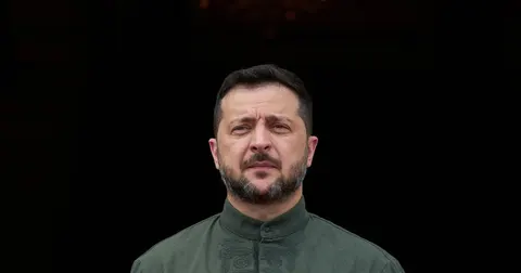Зеленський: Росія не знижує темпів дронових атак