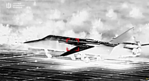 ГУР уразило російський Су-24 у тимчасово окупованому Криму