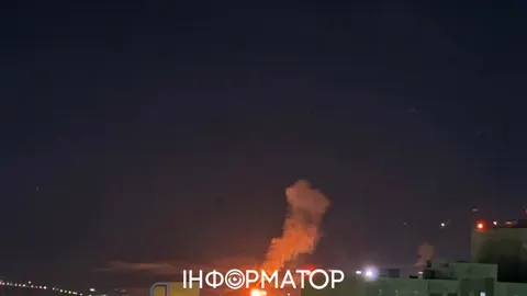 Удари по портах і НПЗ РФ: вибухи в Каспійську, пожежі у Волгограді й Саратові