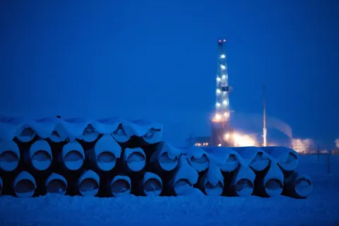 Дрони вперше атакували енергооб'єкт РФ в Арктиці: пожежа під Новим Уренгоєм