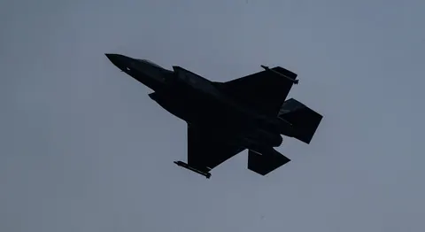 Румунія піднімала два F-16 через повітряні цілі поблизу Вилкового