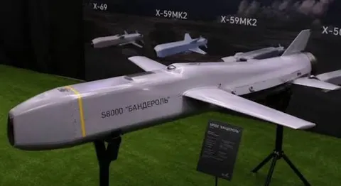 Росія дедалі частіше застосовує ракети-дрони "Бандероль": що відомо