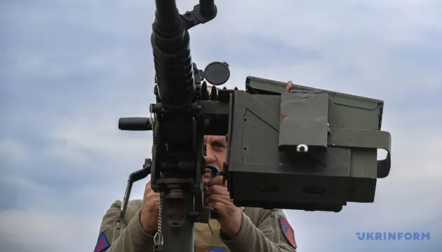 Сили ППО збили 138 дронів і три «Бандеролі» під час нічної атаки РФ