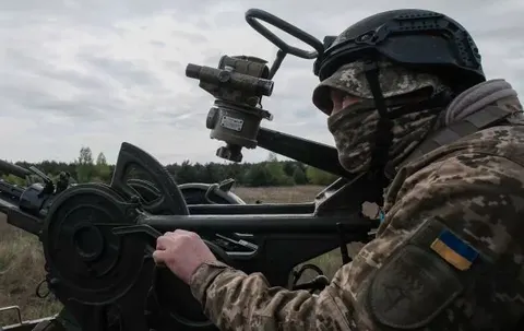 Нічна атака РФ: дрони з п'яти напрямків, ППО відбивала удари