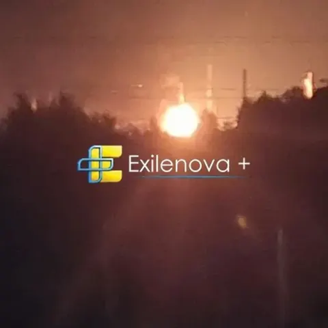 Сили оборони вночі атакували НПЗ у Кіришах, аеродром «Єйськ» та місце запуску БпЛА
