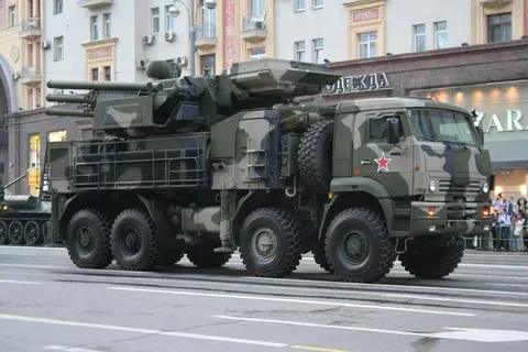 Москву захищає модернізований «Панцирь-С1М» на 35-метровій вежі