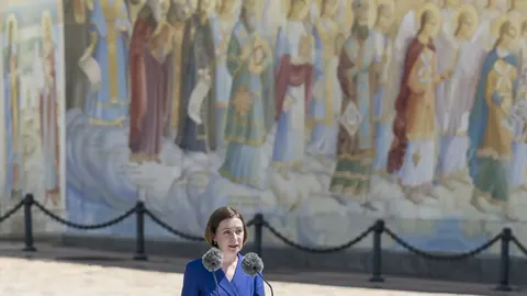 Санду: Росія навмисно спрямовує дрони в повітряний простір Молдови