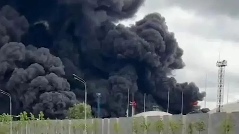 Fire Point: Московський НПЗ атакували дрони FP-1