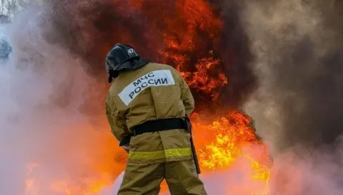 У Пермі після атаки дронів загорівся НПЗ «Лукойла»
