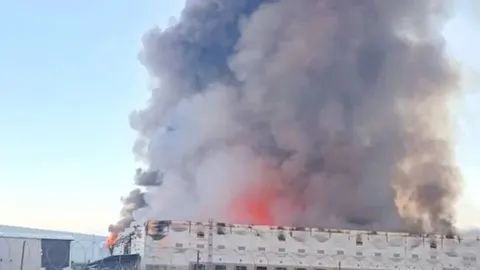 Дрони атакували Саратовський НПЗ і склади Ozon у Саратові
