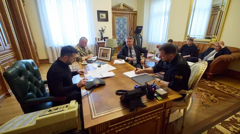 Зеленський і Макрон: майже дві години про ППО та прискорення поставок