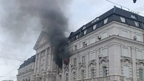 Удар дрона по Києву: постраждали дев'ятеро, пошкоджено будівлю СБУ та пам'ятку архітектури