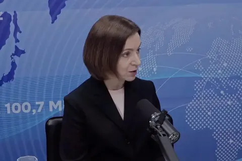 Санду пояснила, чому російські дрони опиняються над Молдовою