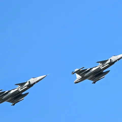 В Угорщині впав винищувач Gripen: пілот катапультувався