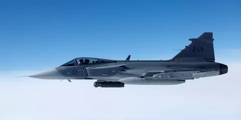 Винищувач Gripen зазнав аварії в Угорщині, пілот врятувався