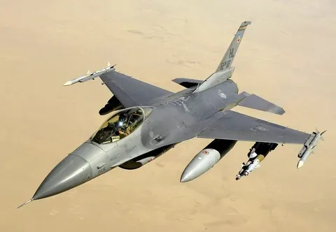 Бельгія отримала ще три F-35: парк F-16 поступово готуватимуть до передачі Украї