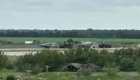 СБС уразили п'ять елементів ППО на аеродромах «Єйськ» і «Міллерово»