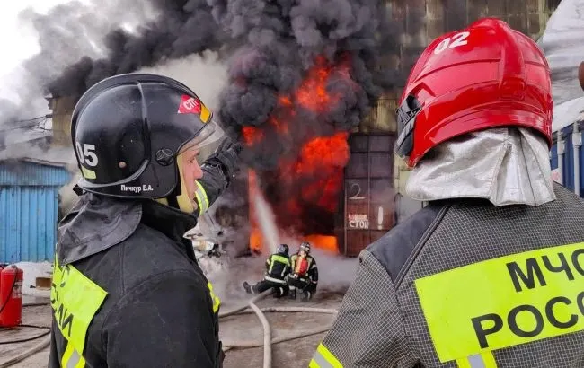 Сили оборони атакували дронами об'єкти в РФ: Міноборони РФ заявило про 641 збитий БПЛА