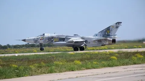 Сили оборони знищили Су-24М та техніку на аеродромі «Саки»