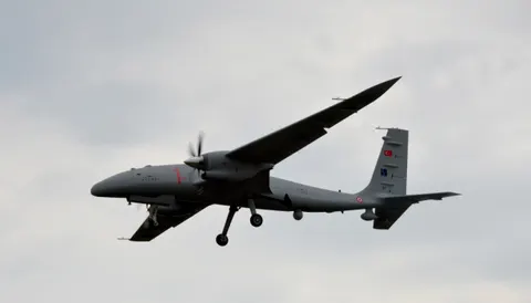 Bayraktar AKINCI вперше уразив повітряну ціль ракетою SUNGUR над Чорним морем