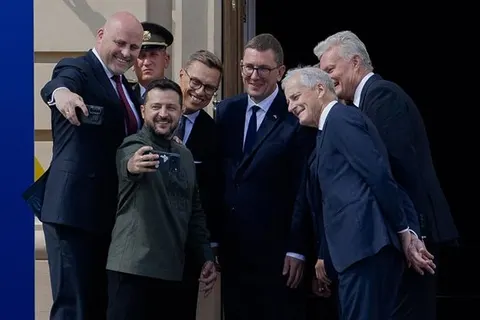 Сили безпілотних систем уразили Су-33 та МіГ-29 на аеродромі в Краснодарському краї